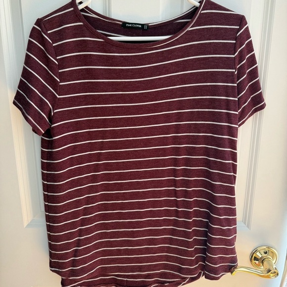 Pink Clover Tops - Pink Clover | Size M | Maroon & White Striped Top | Back Button Detail